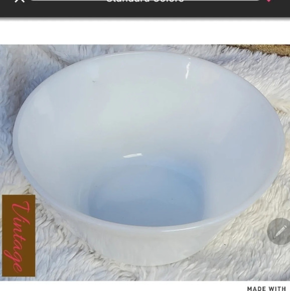 Federal milk glass‎ deep bowl - Picture 1 of 9